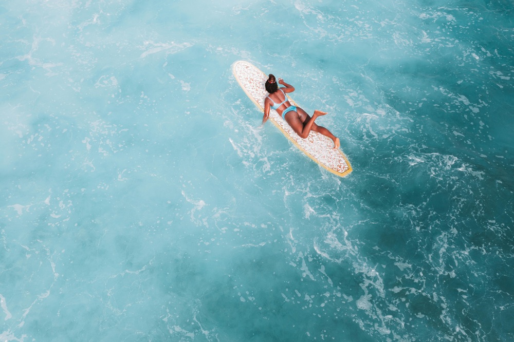 Woman surf